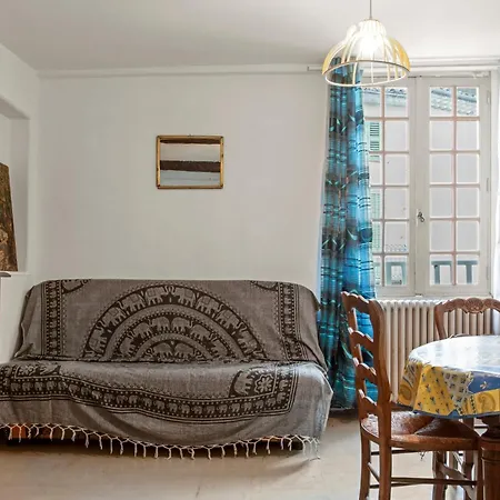 3eme Etage Διαμέρισμα *